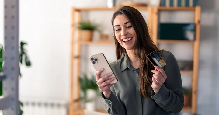 Obraz do artykułu: Czy warto kupić odnowiony iPhone w 2026 roku?