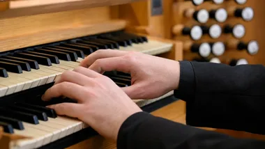Dwa koncerty organowe w zabytkowych świątyniach niedaleko Legnicy