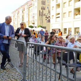 powiększ zdjęcie: To były super imieniny ulicy. Bawiliśmy się przez trzy dni