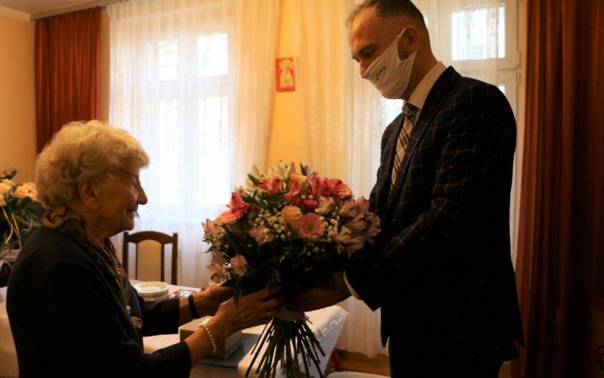 Jadwiga Sklepkiewicz skończyła 100 lat. Życzymy kolejnych lat w zdrowiu i szczęściu