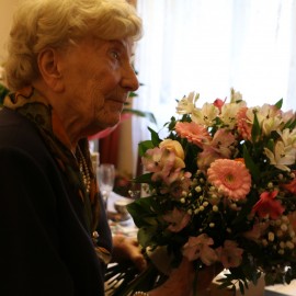 powiększ zdjęcie: Jadwiga Sklepkiewicz skończyła 100 lat. Życzymy kolejnych lat w zdrowiu i szczęściu