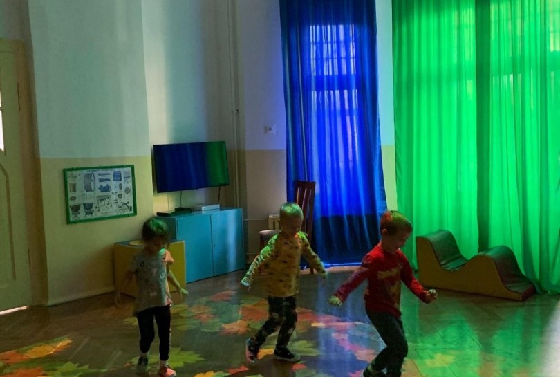 W miejskich przedszkolach dzieci mają magiczne dywany