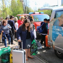 powiększ zdjęcie: Uchodźcy z Ukrainy wyjechali z naszego miasta do Miśni