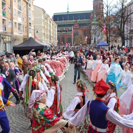 powiększ zdjęcie: Święto Niepodległości w Legnicy – było patriotycznie i radośnie