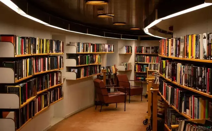 Gawędy o Piastach Legnickich — Wojciech Morawiec opowie o imperium przeszłości