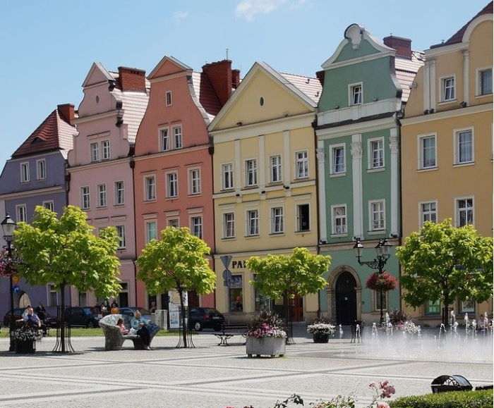 Nowe oblicze Placu Słowiańskiego w Legnicy - podpisano umowę z wykonawcą