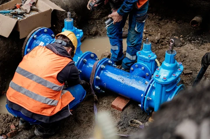 Pod ziemią Legnicy biegnie sieć większa niż trasa do Białegostoku i czeka na odnowę