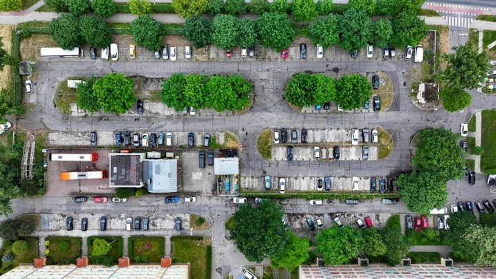 Bezpłatny parking na Warmińskiej. Ponad 200 miejsc od dziś bez opłat