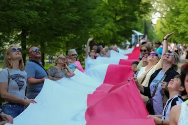 550 metrów flagi Polski w Legnicy. Majówka połączy rekord z tradycją