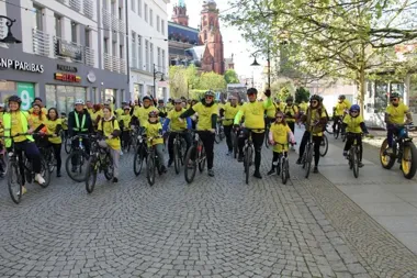 Majówka w Legnicy rusza na sportowo. Bieg i rowerowy peleton na start