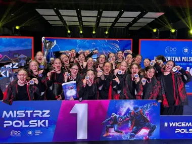 Legnicki taniec wrócił z weekendu z mistrzowskimi tytułami i czterema zwycięstwami