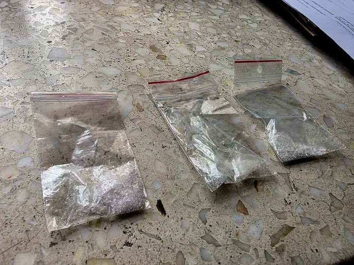 Czujność kierowcy zapobiegła tragedii - 35-latek z metamfetaminą i dwoma zakazami