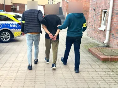 Uderzył 17-latka i kobietę. 44-latek z Legnicy trafił do aresztu