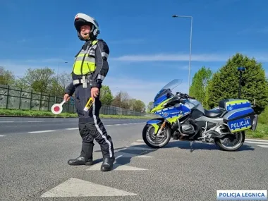 Trzeźwy poranek w Legnicy. Policjanci sprawdzają kierowców