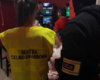Nalot na dwa lokale w Legnicy. Siedem osób zatrzymanych, osiem automatów zabezpieczonych