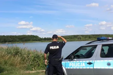 Blisko 40 stopni nad Legnicą - policja ostrzega przed błędem, który kończy się tragedią
